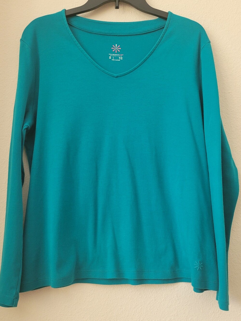 ISAAC MIZRAHI LIVE™ ESSENTIALS V-Neck LS Cotton Tee/Top, L, Teal, EUC - Picture 5 of 12